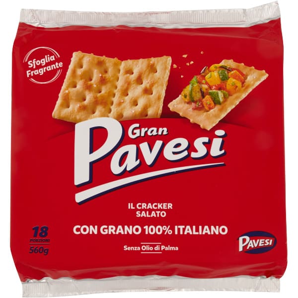 Pavesi Cracker Salati Multipack 560g op witte achtergrond